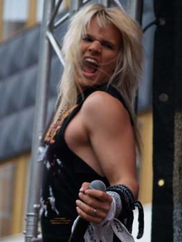 crashdiet12