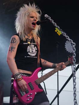 crashdiet2